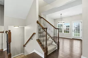 1204 Pointe View Dr, Adams Township, PA 16046 - Photo 7