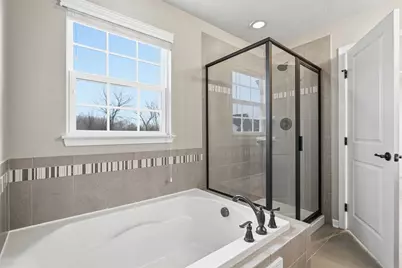 1204 Pointe View Dr, Adams Township, PA 16046 - Photo 23