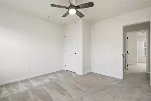 1204 Pointe View Dr, Adams Township, PA 16046 - Photo 27