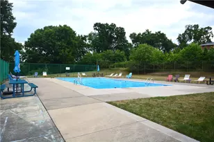 5081 Sanlin Dr, Moon/Crescent Twp, PA 15108 - Photo 27