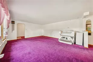 361 Maple Rd, Pittsburgh, PA 15239 - Photo 3