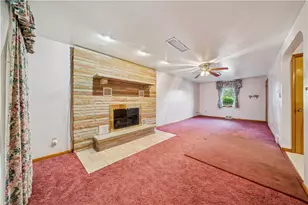 361 Maple Rd, Pittsburgh, PA 15239 - Photo 13