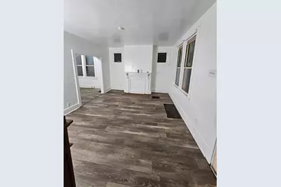 103 E 1st Ave, Tarentum, PA 15084 - Photo 5