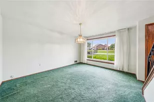 805 Willow St, Irwin, PA 15642 - Photo 13