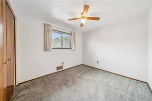 805 Willow St, Irwin, PA 15642 - Photo 17