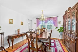 8576 W Barkhurst Dr, Pittsburgh, PA 15237 - Photo 13