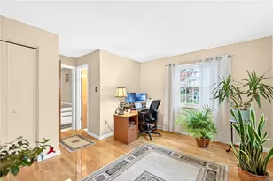 8576 W Barkhurst Dr, Pittsburgh, PA 15237 - Photo 19