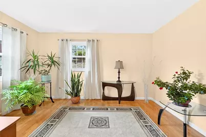 8576 W Barkhurst Dr, Pittsburgh, PA 15237 - Photo 17