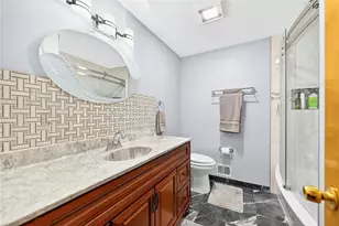 8576 W Barkhurst Dr, Pittsburgh, PA 15237 - Photo 23