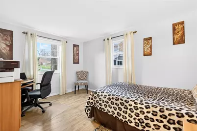 8576 W Barkhurst Dr, Pittsburgh, PA 15237 - Photo 27