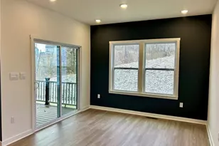 1002 Whistler Wy, Adams Township, PA 16046 - Photo 9