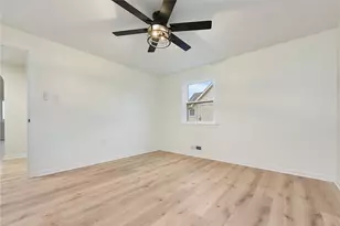 657 Ridge Rd, Collier Township, PA 15205 - Photo 21