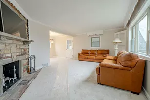 1435 Morrow Rd, Pittsburgh, PA 15241 - Photo 7