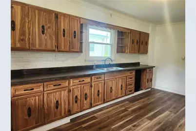 365 Chestnut, Hyde Park, PA 15641 - Photo 5