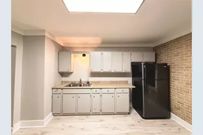 279 Boyleston St, Ambridge, PA 15003 - Photo 5