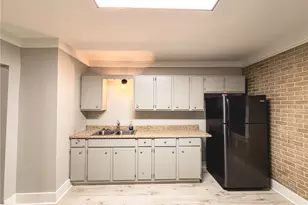 279 Boyleston St, Ambridge, PA 15003 - Photo 5