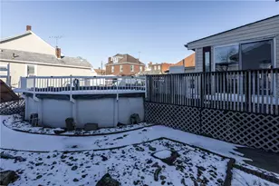 279 Boyleston St, Ambridge, PA 15003 - Photo 29