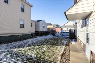 279 Boyleston St, Ambridge, PA 15003 - Photo 27