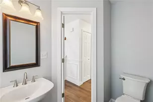 535 Pine Bluff Dr, Adams Township, PA 16046 - Photo 17