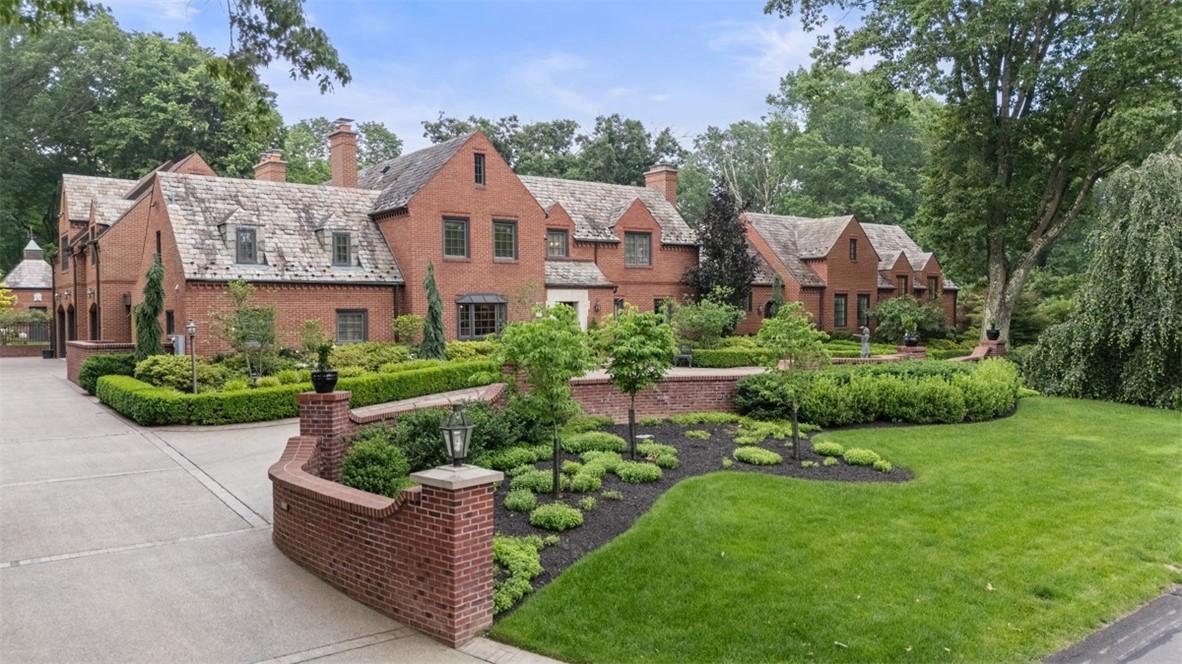 1909 Highgate Rd, Pittsburgh, PA 15241 - MLS 1736848 - Coldwell Banker