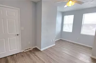 810 Pointview Rd, Pittsburgh, PA 15227 - Photo 11