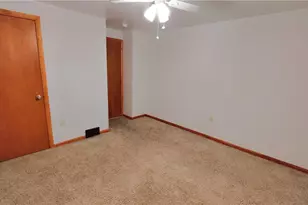 810 Pointview Rd, Pittsburgh, PA 15227 - Photo 27