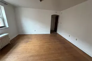 5839 Darlington Rd, Pittsburgh, PA 15217 - Photo 9