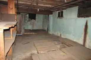 1111 Maple Ave, Turtle Creek, PA 15145 - Photo 21