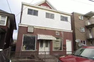 1111 Maple Ave, Turtle Creek, PA 15145 - Photo 1