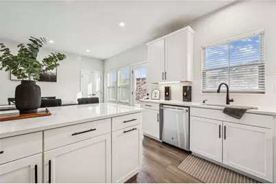 2002 Spinosa Lane, Penn Twp, PA 15644 - Photo 7