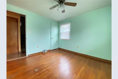 333 Elmbrook Ln, Scott Township, PA 15243 - Photo 21