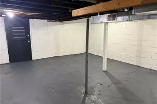 1137 Taylor Ave, New Kensington, PA 15068 - Photo 17