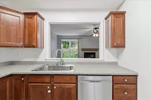 10534 Cherry Grove Ct, Pittsburgh, PA 15090 - Photo 9