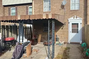 7305 Bennett St, Pittsburgh, PA 15208 - Photo 1