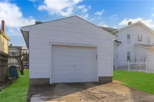 2014 McLean St, Aliquippa, PA 15001 - Photo 3