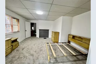 4 Howe St, Union Township, PA 15038 - Photo 3