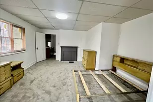 4 Howe St, Union Township, PA 15038 - Photo 3