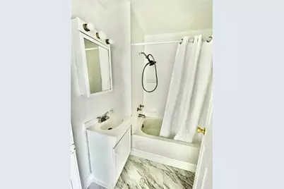 4 Howe St, Union Township, PA 15038 - Photo 9