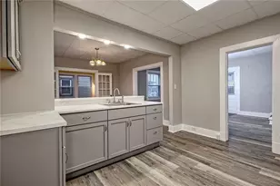 605 St. Clair St, Latrobe, PA 15650 - Photo 3