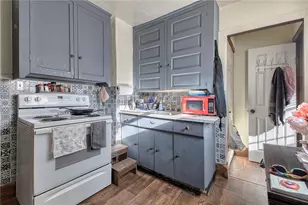 605 St. Clair St, Latrobe, PA 15650 - Photo 27