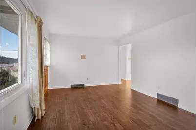 236 Locust Ave, Chartiers, PA 15342 - Photo 3