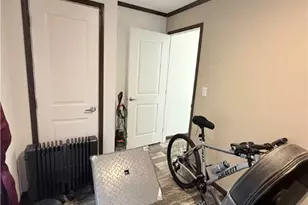 27 Manor Dr, Smith Township, PA 15019 - Photo 11