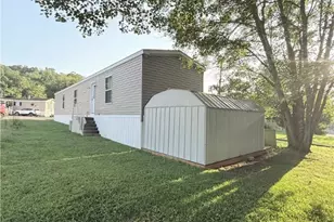 27 Manor Dr, Smith Township, PA 15019 - Photo 23