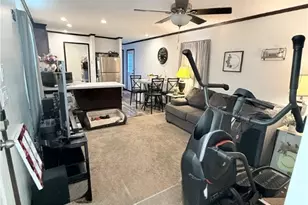 27 Manor Dr, Smith Township, PA 15019 - Photo 3