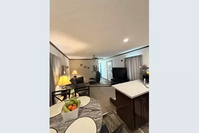 27 Manor Dr, Smith Township, PA 15019 - Photo 5