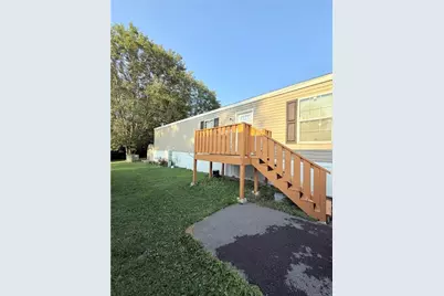 27 Manor Dr, Smith Township, PA 15019 - Photo 1