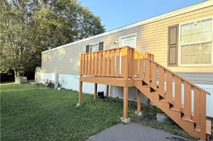 27 Manor Dr, Smith Township, PA 15019 - Photo 1