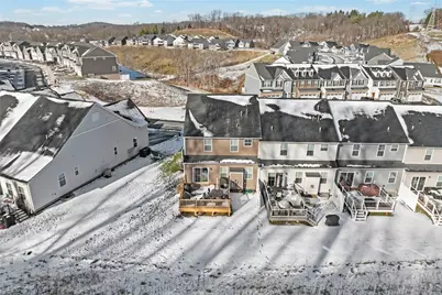 216 Dana Dr, Ohio Township, PA 15143 - Photo 5