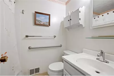 11 McKinley Square, Coraopolis, PA 15108 - Photo 21