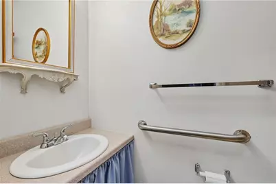 11 McKinley Square, Coraopolis, PA 15108 - Photo 15